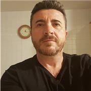 Soy paciente y pragmático. 
Daría clases tanto a niños como adultos. 
Me adapto a las necesidades